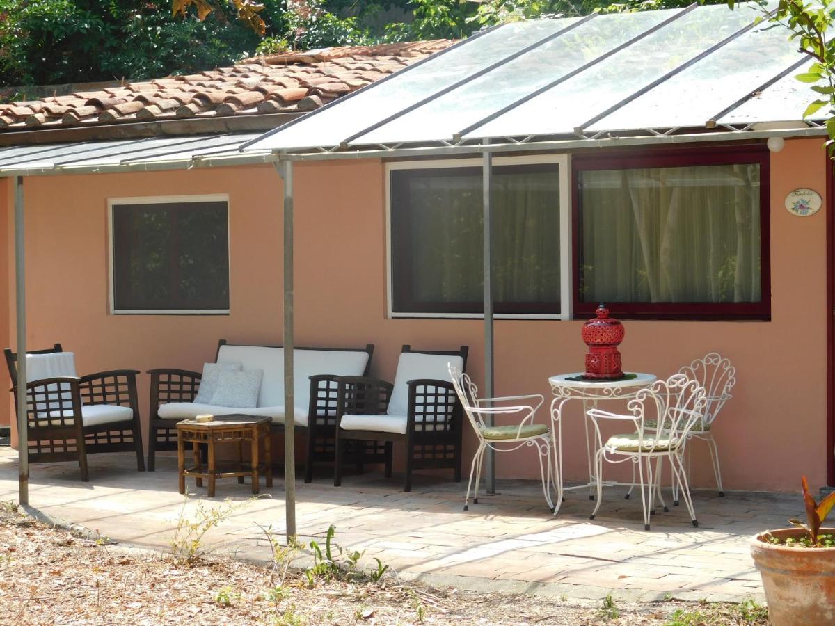 Appartamento Con Piscina Immersa Nel Verde Cascina Exterior photo