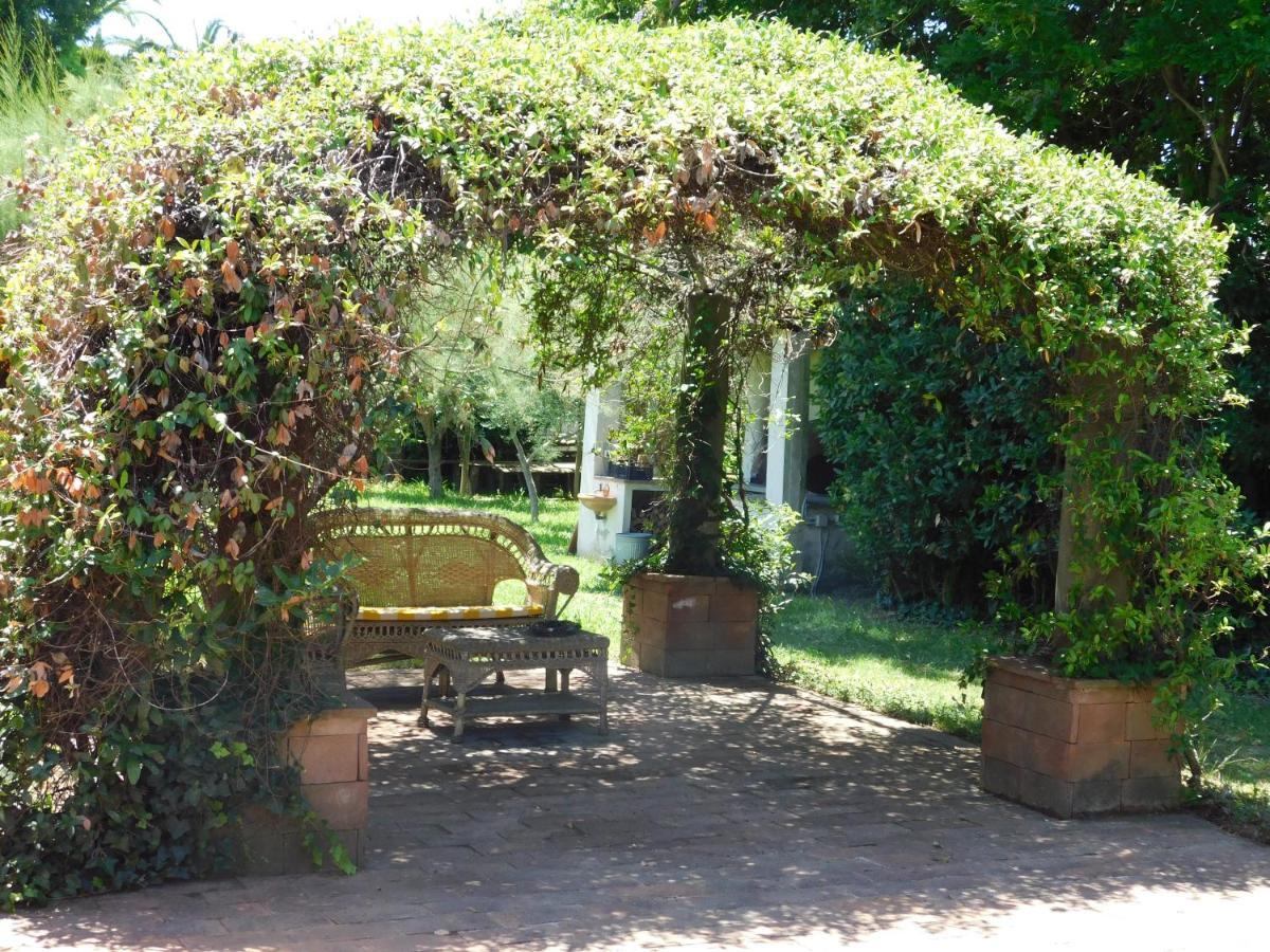 Appartamento Con Piscina Immersa Nel Verde Cascina Exterior photo